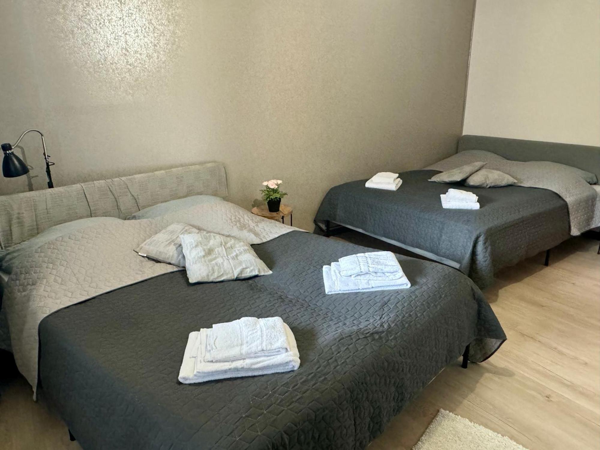 Bookeinfach Bad Ems - Private - Sauna Jacuzzi Whirlpool Swimmingpool Alahna Sup Beachvolleyball Billiards Ping Pong Cinema Theater Music Disco Ball Bbq Und Parkplaetze Экстерьер фото
