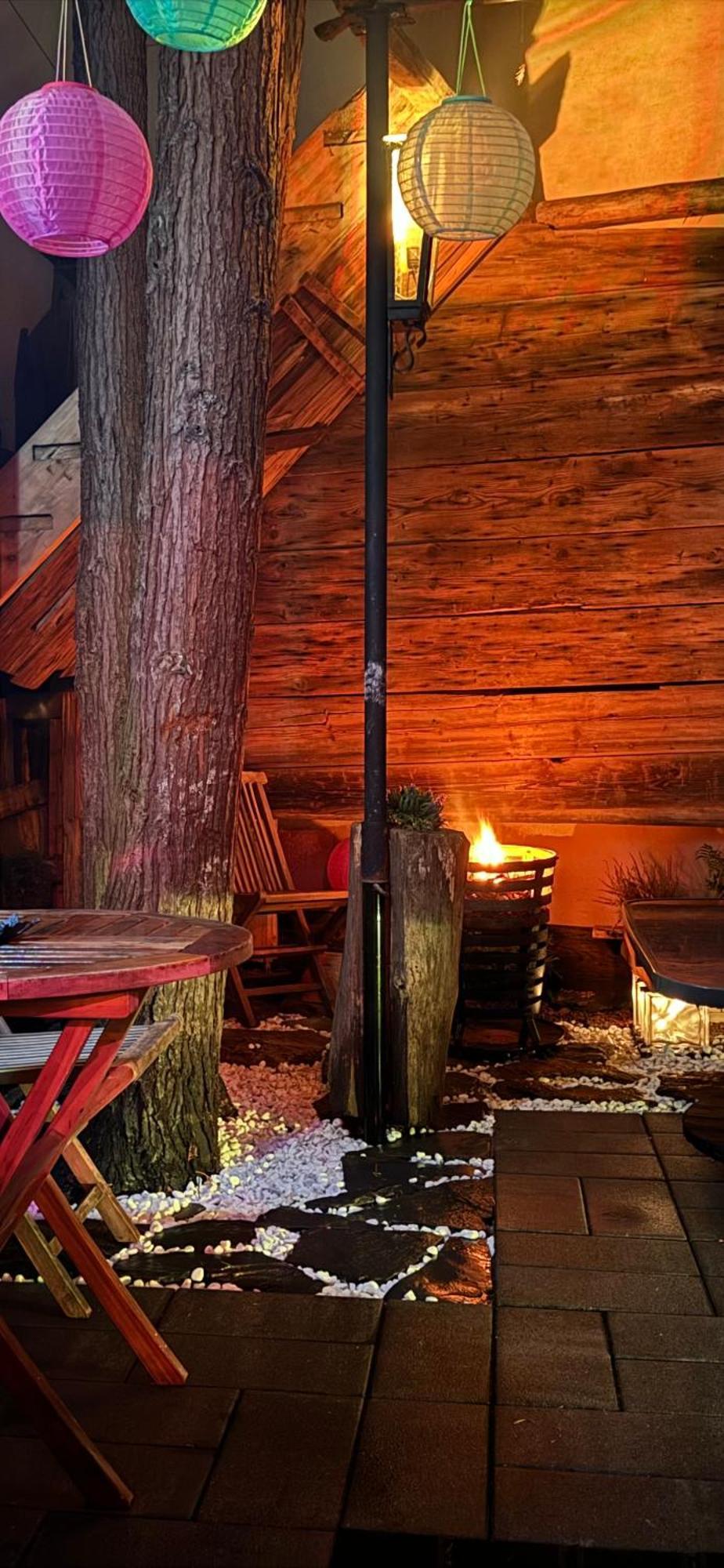 Bookeinfach Bad Ems - Private - Sauna Jacuzzi Whirlpool Swimmingpool Alahna Sup Beachvolleyball Billiards Ping Pong Cinema Theater Music Disco Ball Bbq Und Parkplaetze Экстерьер фото