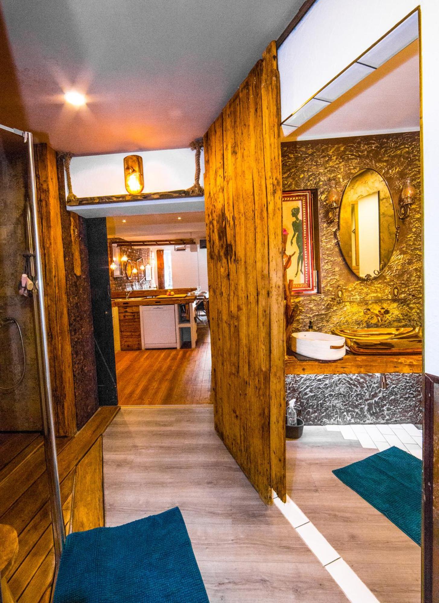 Bookeinfach Bad Ems - Private - Sauna Jacuzzi Whirlpool Swimmingpool Alahna Sup Beachvolleyball Billiards Ping Pong Cinema Theater Music Disco Ball Bbq Und Parkplaetze Номер фото